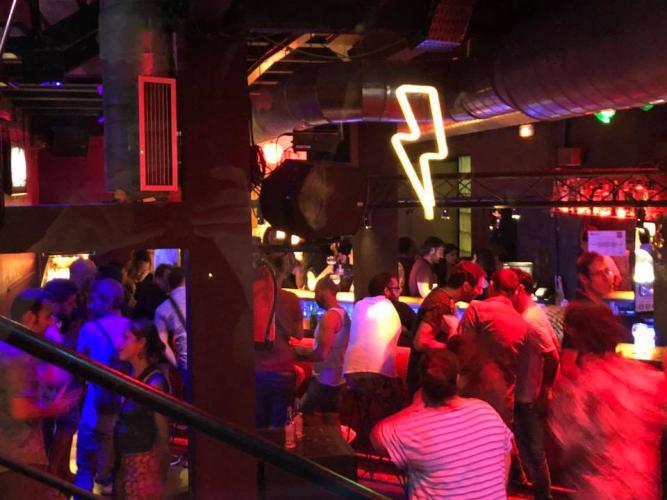 SALA CONTINENTAL Bar Musical